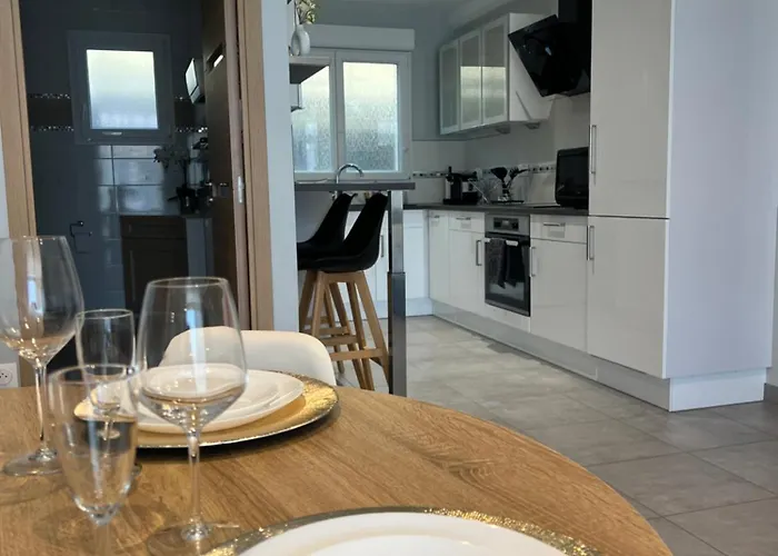 Idéal Curistes, Souvenirs De Provence, T2 Neuf Climatisé *