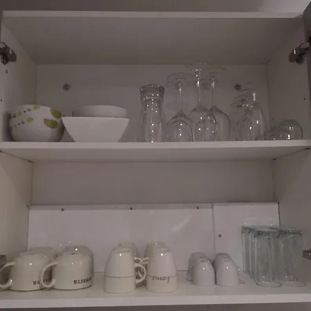 Appartement Idéal Curistes, Souvenirs De Provence, T2 Neuf Climatisé