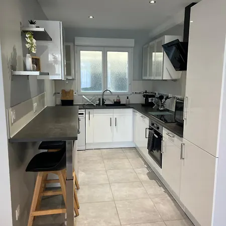 Idéal Curistes, Souvenirs De Provence, T2 Neuf Climatisé *