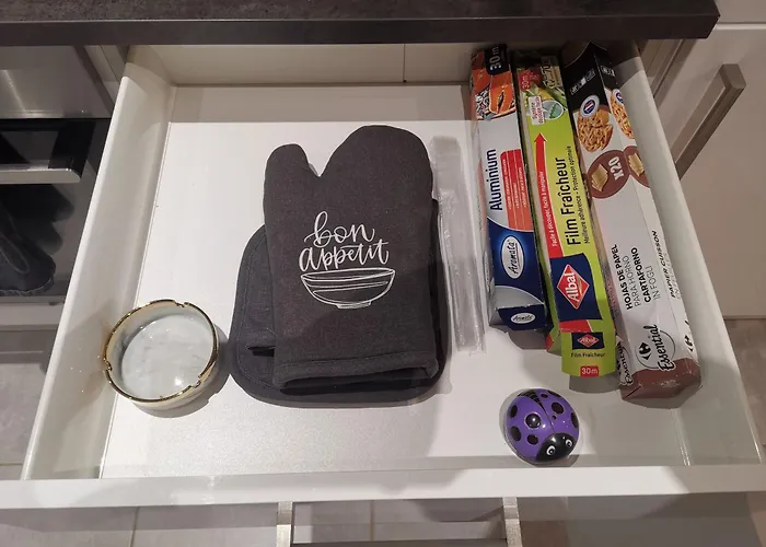 Apartment Ideal Curistes, Souvenirs De Provence, T2 Neuf Climatise