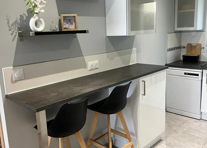 Apartment Ideal Curistes, Souvenirs De Provence, T2 Neuf Climatise