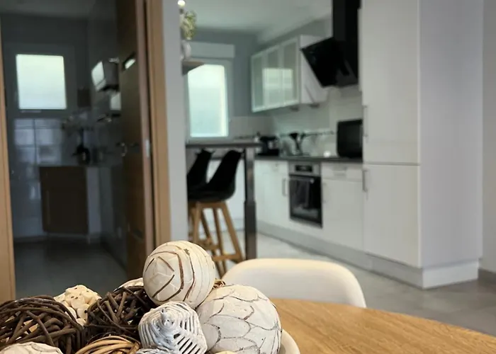 Ideal Curistes, Souvenirs De Provence, T2 Neuf Climatise *